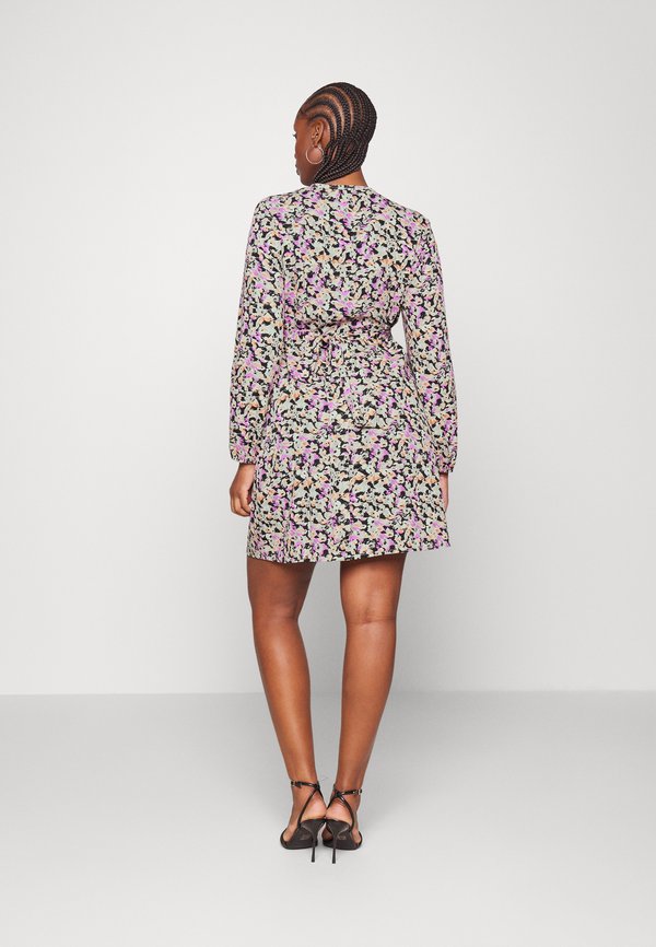 Pieces Curve PCMONICE WRAP DRESS