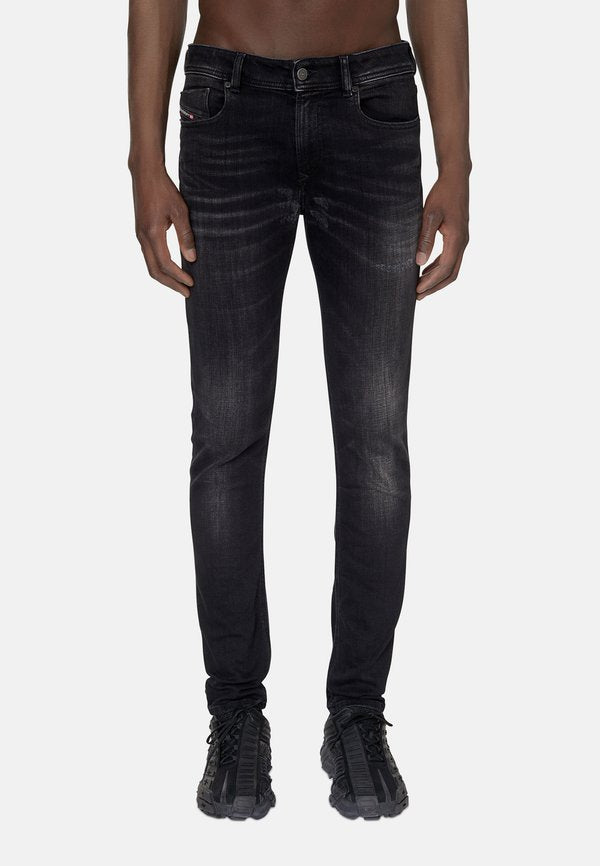 Diesel SLEENKER