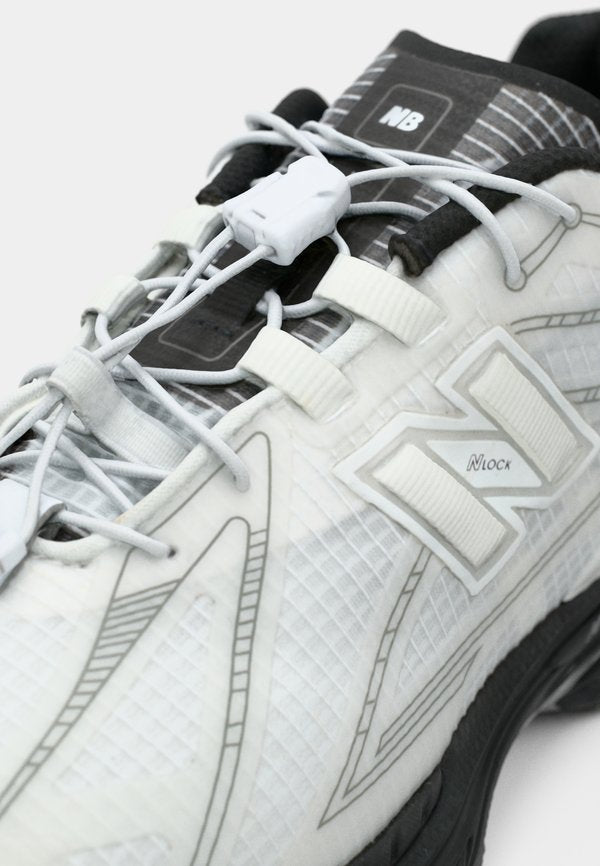 New Balance U1906 UNISEX