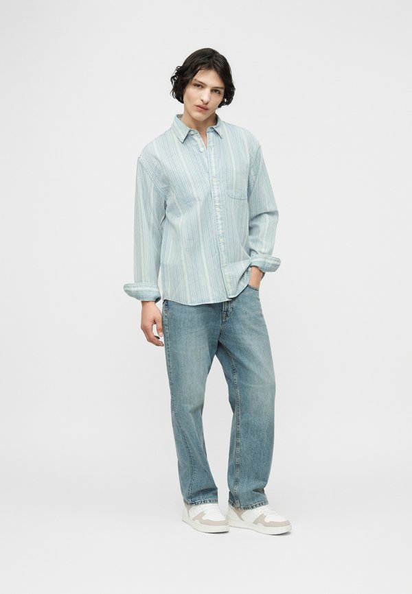 Abercrombie & Fitch DRAPEY