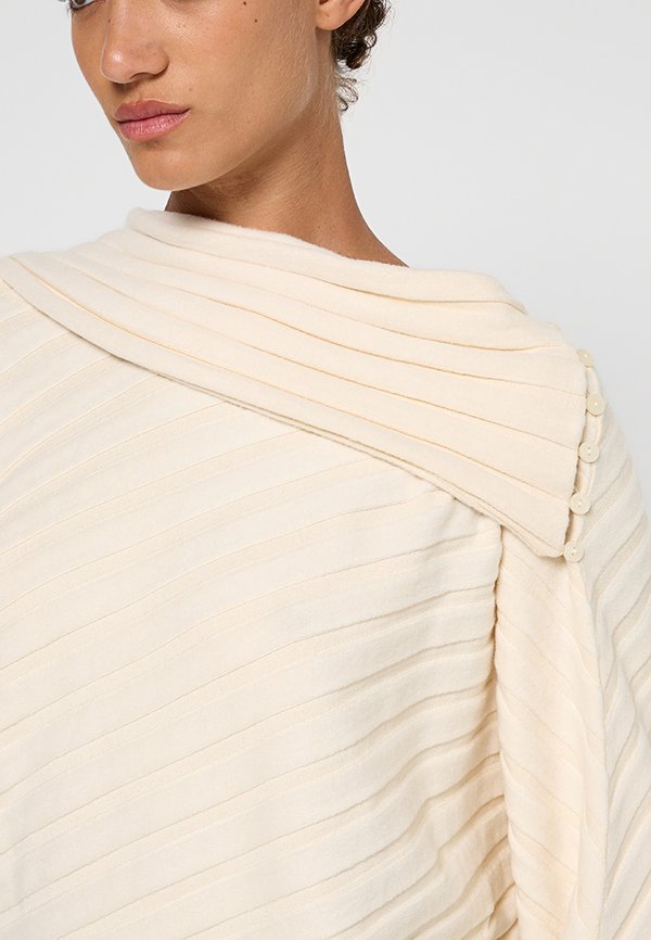 Claudie Pierlot TASNAM