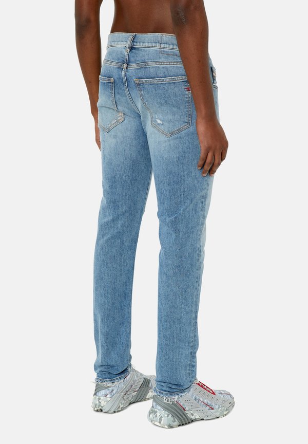 Diesel 2019 D-STRUKT