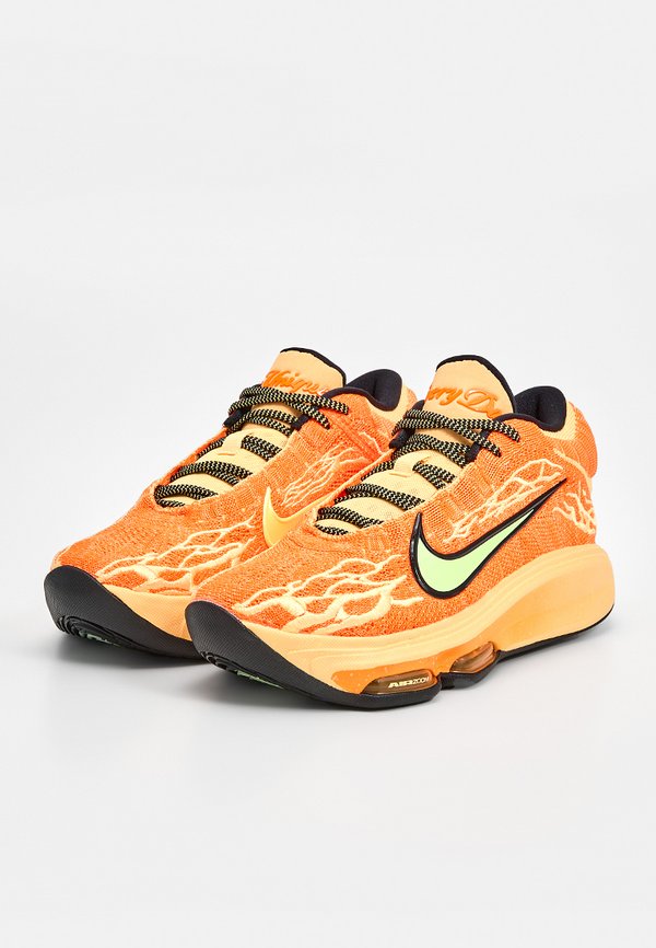 Nike Performance G.T. HUSTLE 3
