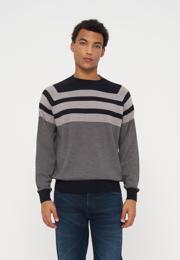 Armani Exchange