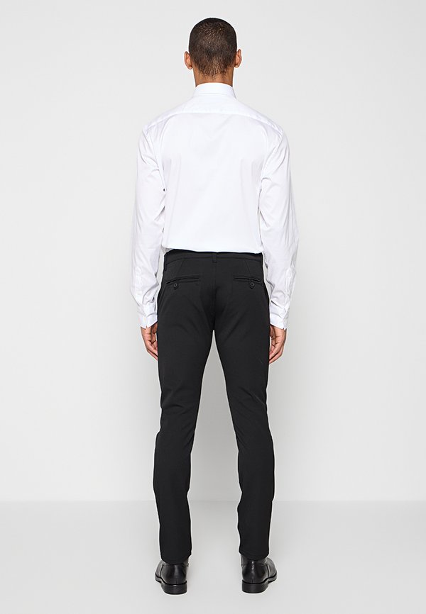 KARL LAGERFELD REGULAR FIT