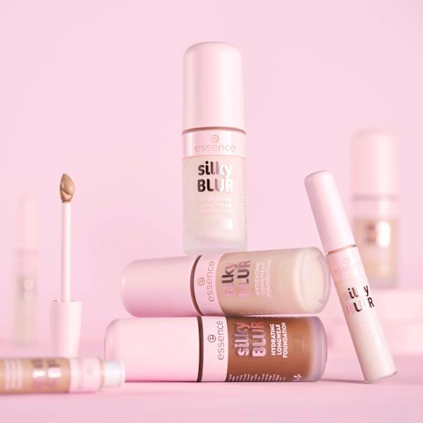 Foundation Silky Blur Hydrating Longwear 110 essence