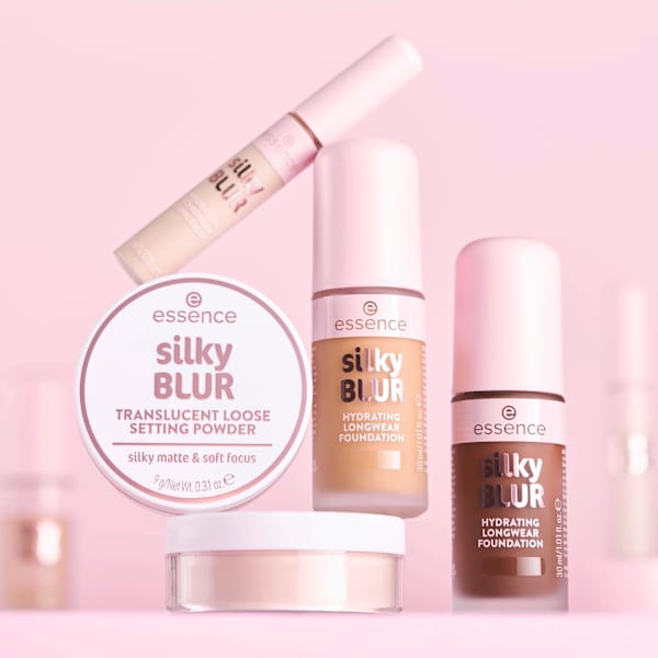 Foundation Silky Blur Hydrating Longwear 155 essence