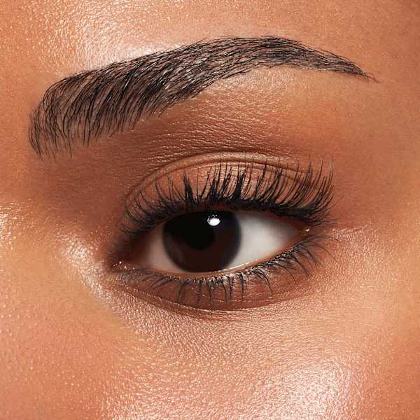 Künstliche Wimpern To Impress 03 Half Lashes (1 Paar) essence