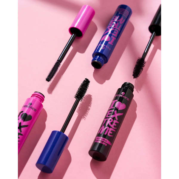 Mascara I Love Extreme Volume Waterproof Black essence