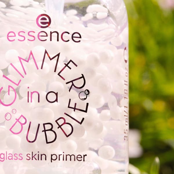 Primer Glimmer In A Bubble Glass Skin 01 Bubble Glaze essence