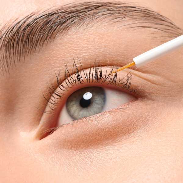 Wimpernserum What The Length! Lash Growth essence