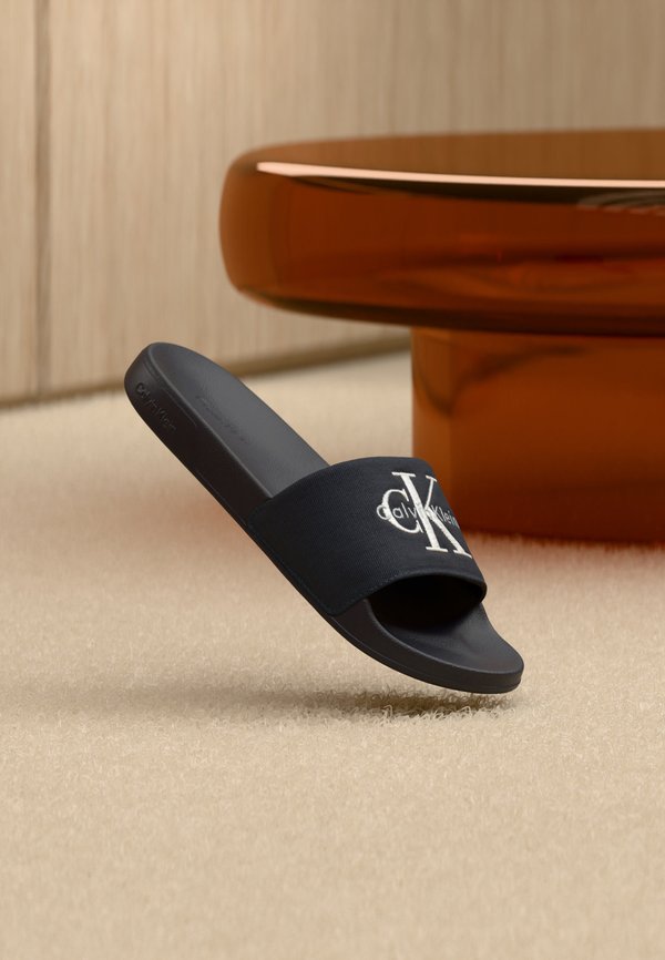 Calvin Klein ESS SLIDE CV - Slippers - navy