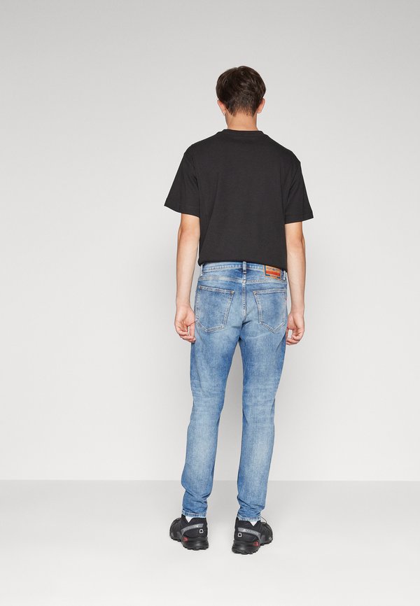 Diesel 2019 D-STRUKT