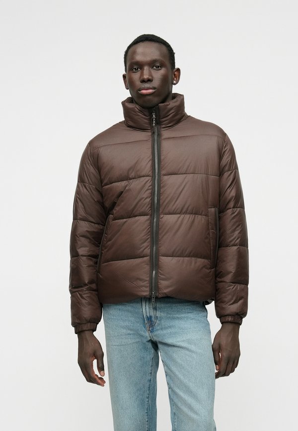 Abercrombie & Fitch AIRCLOUD MOCK PUFFER