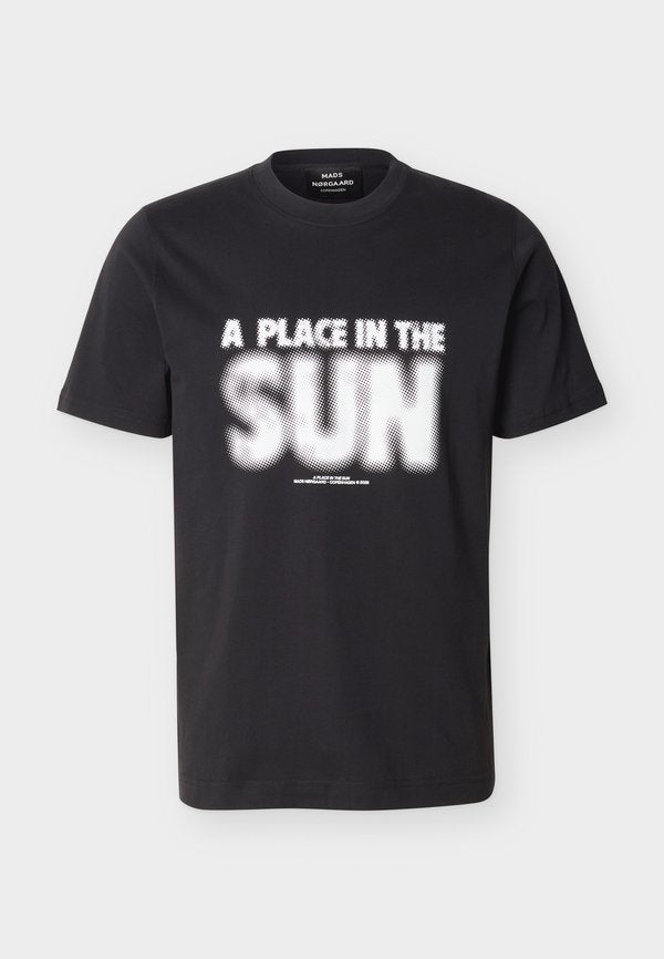 Mads Nørgaard FRODE A PLACE TEE
