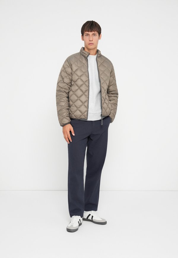 Jack & Jones PREMIUM JPRCCJAKE QUILTED REVERSIBLE JACKET