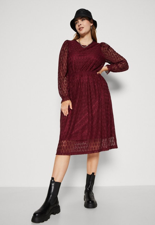 ONLY Carmakoma CAREMILA DRESS
