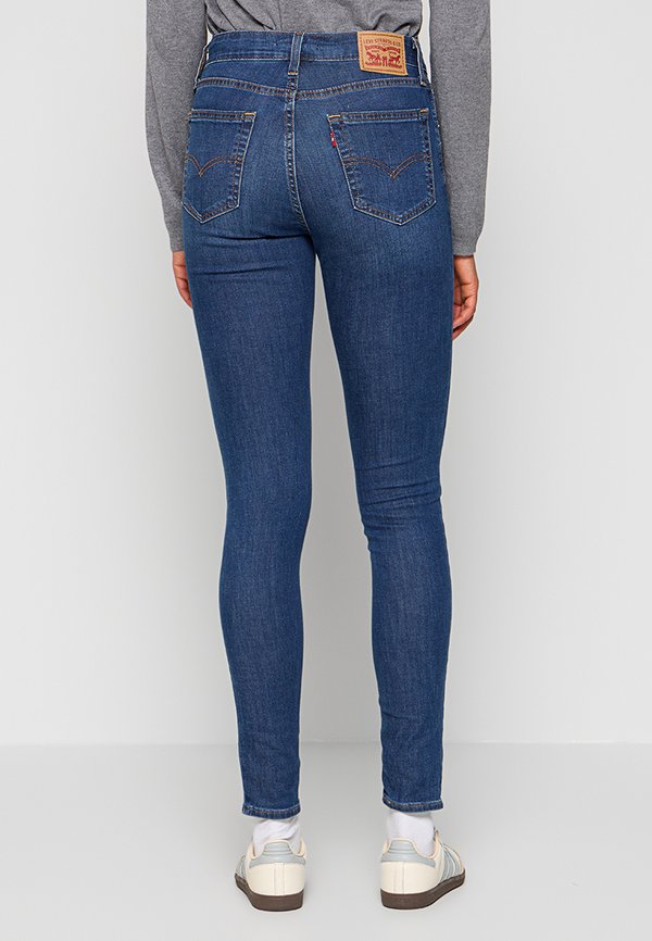Levi's® 721 HIGH RISE SKINNY
