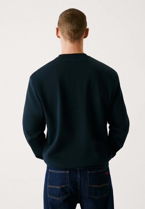Red Bull Racing x Pepe Jeans OMBRE LOGO CREW