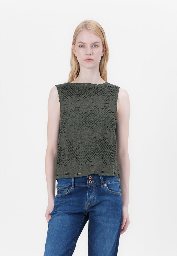 VILA VICANISA BOAT NECK