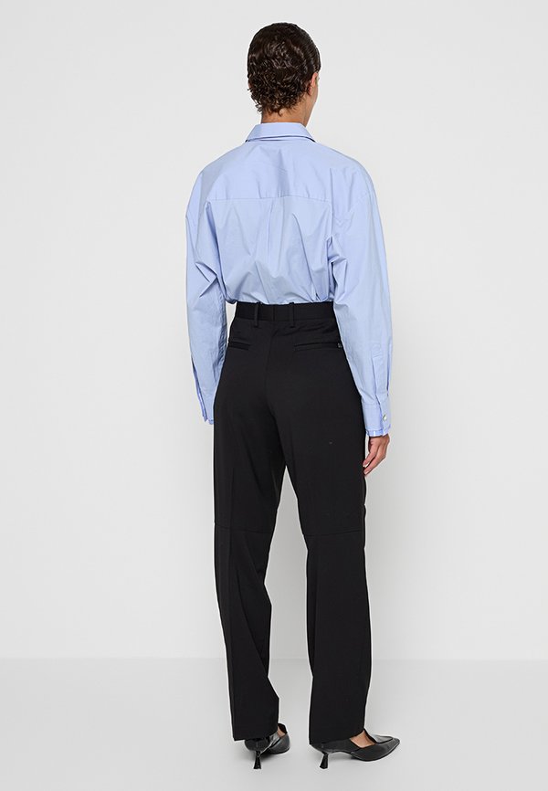 Helmut Lang CURVE CAR