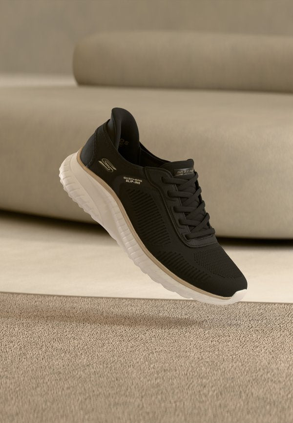 Skechers BOBS SQUAD CHAOS - Trainers - black/gold-coloured