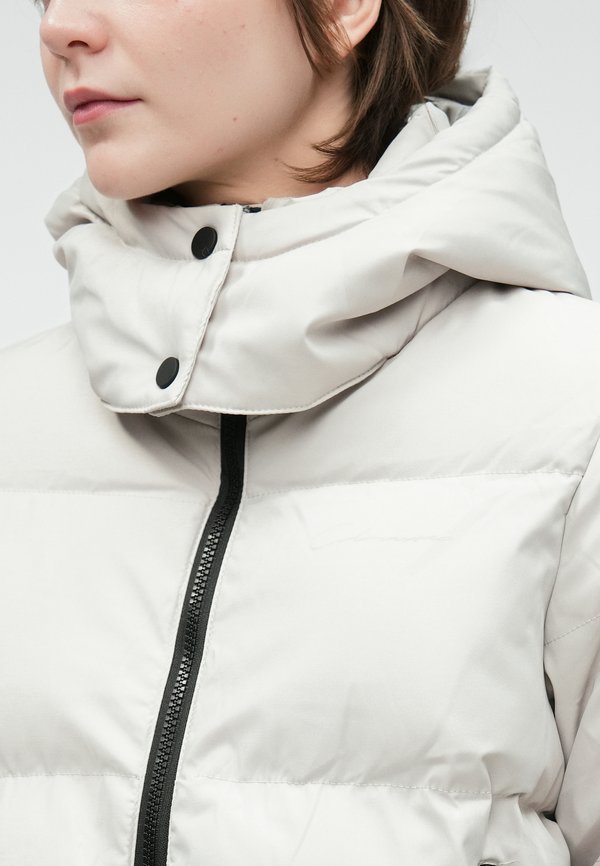 CLOSURE London LARGE HOOD STORM CUFF PUFFER