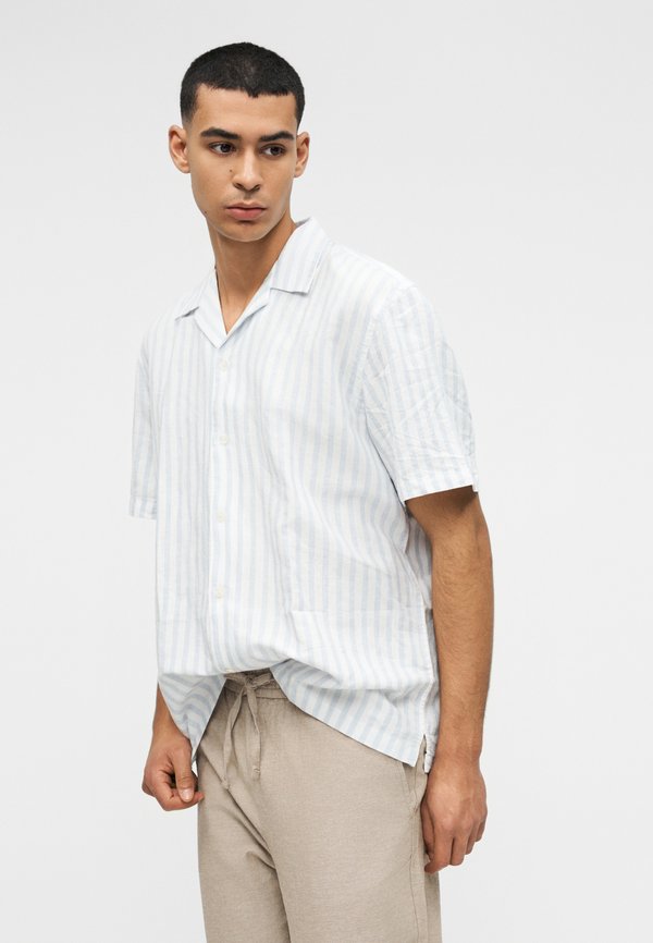 Selected Short sleeved linen blend