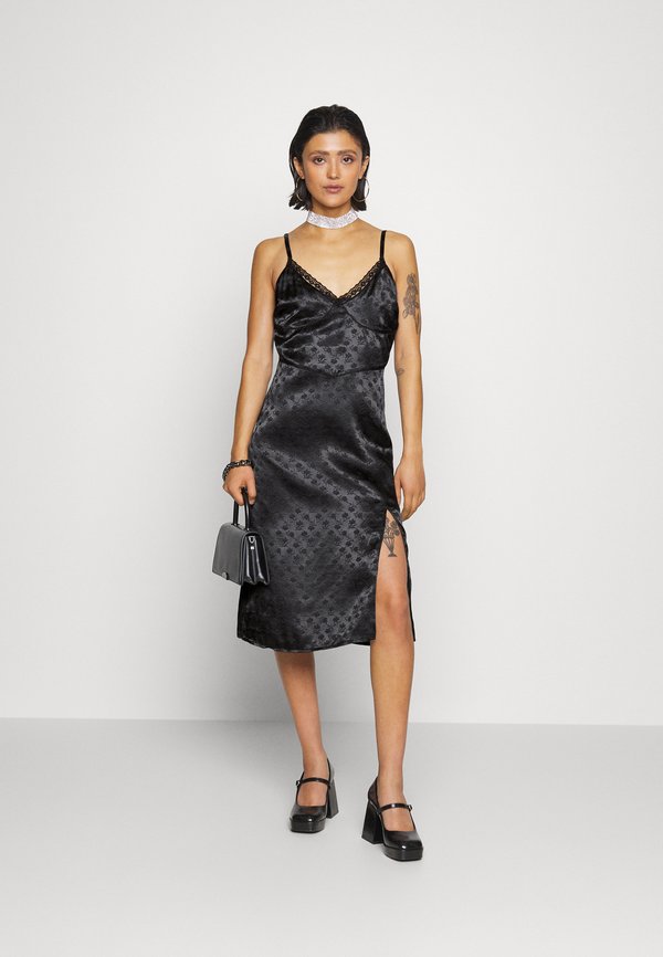 Hollister Co. BARE MIDI