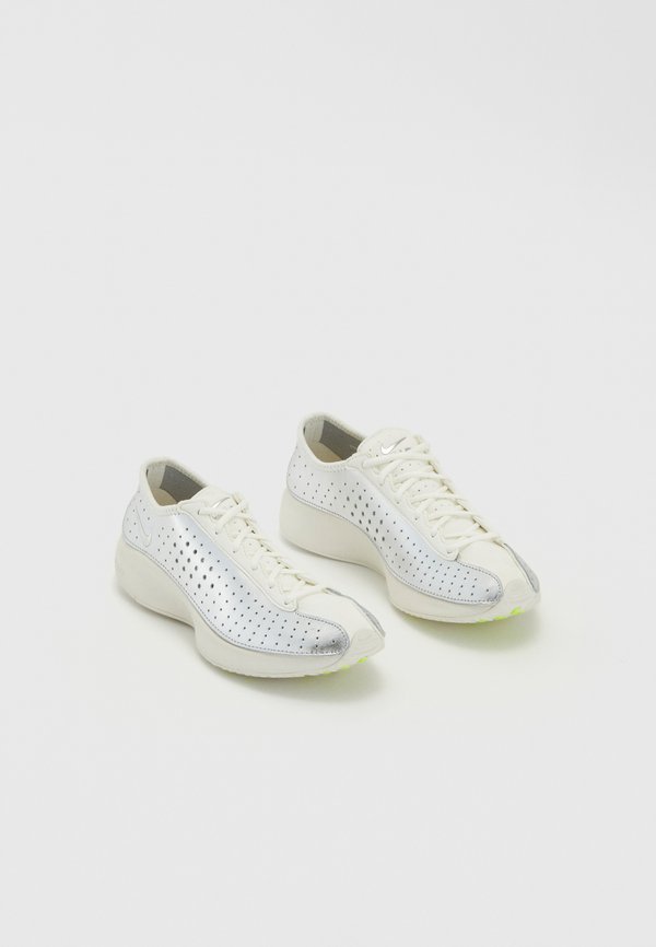 Nike Sportswear AIR SUPERFLY - Trainers - pale ivory/silver-coloured