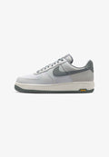 Nike Sportswear AIR FORCE 1 07 - Trainers - summit white light bone speed yellow smoke grey