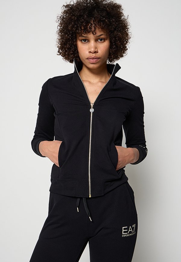 EA7 Emporio Armani