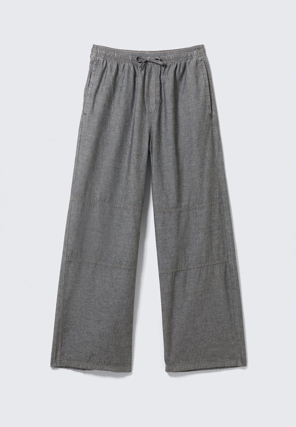 Weekday CHAMBRAY