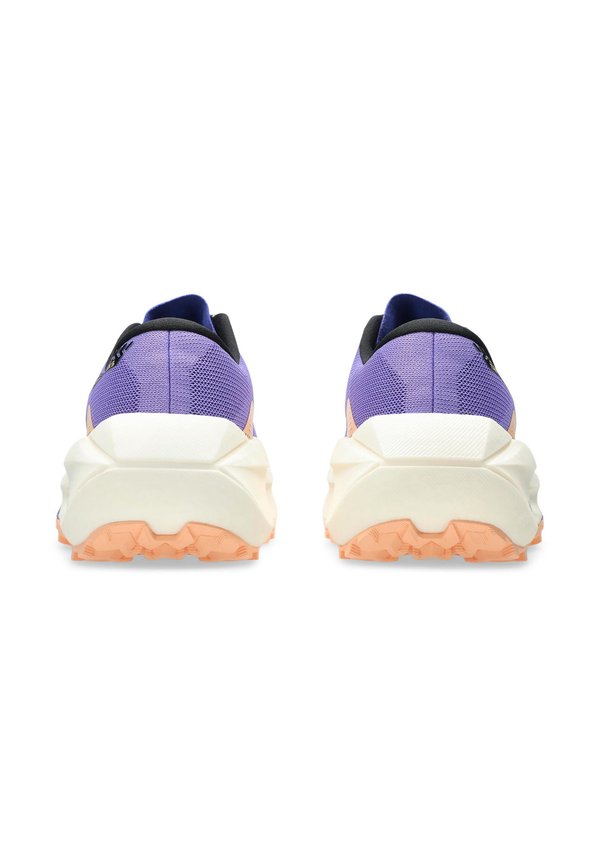 ASICS TRABUCO MAX