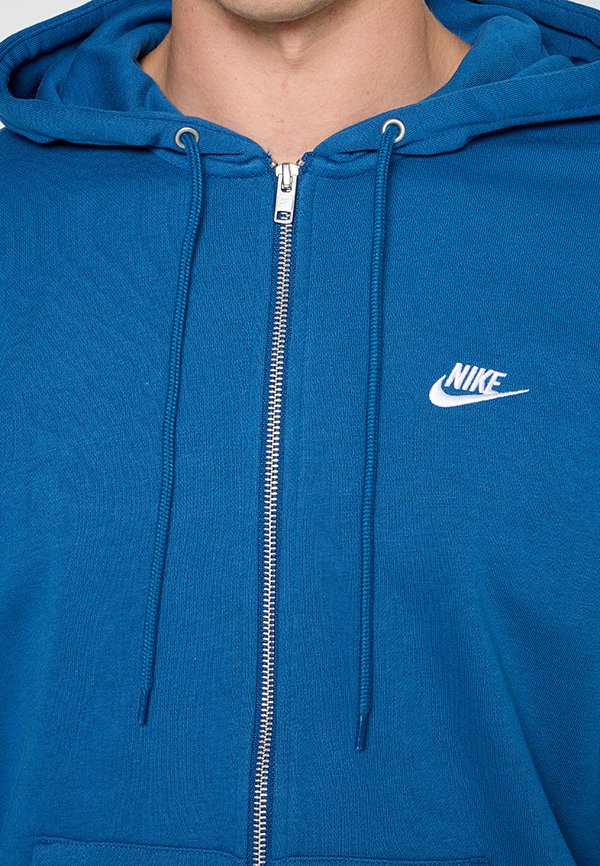 Nike Sportswear