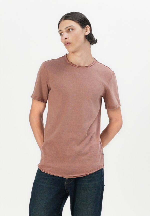 Hollister Co. HERMOSA