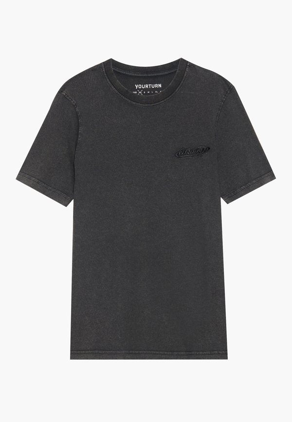 YOURTURN by Zalando REGULAR FIT WASHED