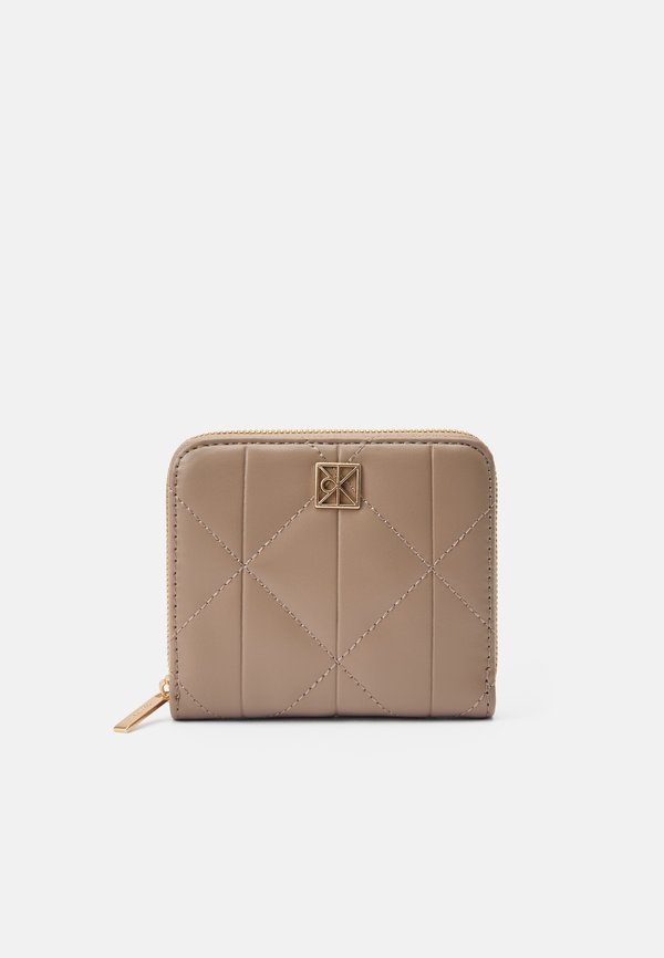 Calvin Klein QUILTED SQUARE ZIP AROUND - Wallet - desert taupe