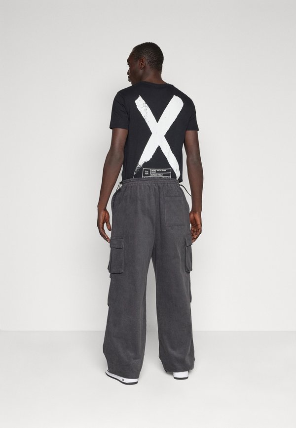 YOURTURN by Zalando UNISEX CORDUROY PARACHUTE TROUSERS
