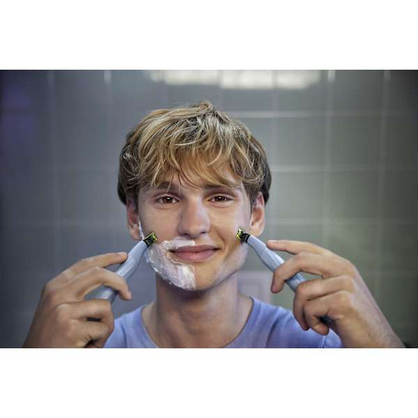 Elektrischer Rasierer, OneBlade Face First Shave QP1324/20 PHILIPS OneBlade