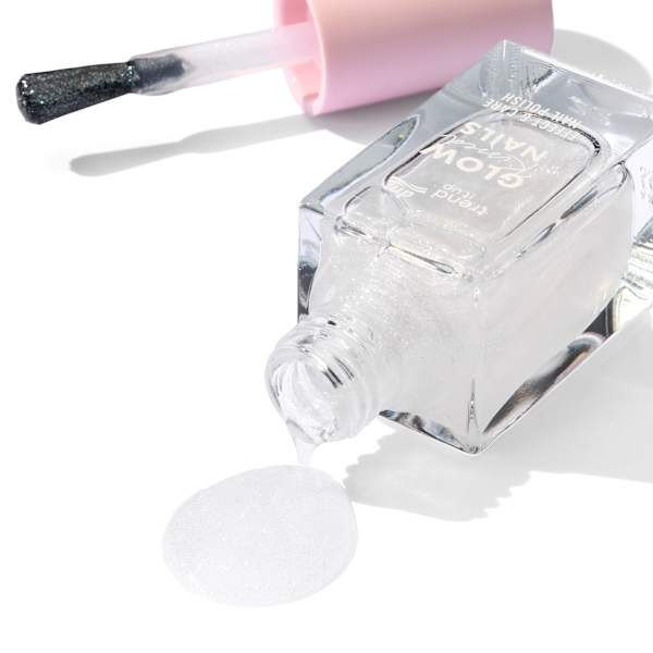 Nagellack Glow Kissed Nails Effect & Care 010 trend !t up